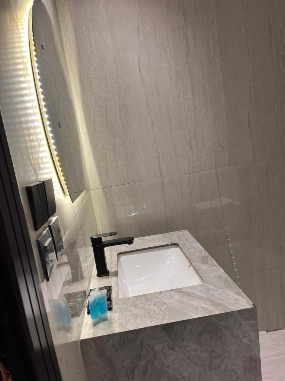 Darina Serviced Apartments Ar Riyad Esterno foto