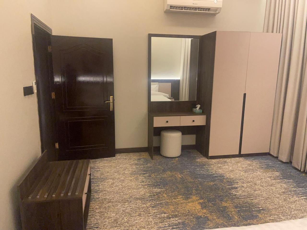 Darina Serviced Apartments Ar Riyad Esterno foto